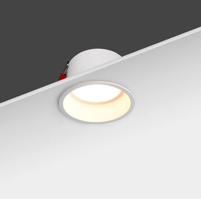 Downlight estanco profesional UGR17 18w maxi