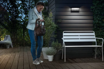 Aplique exterior con sensor Philips
